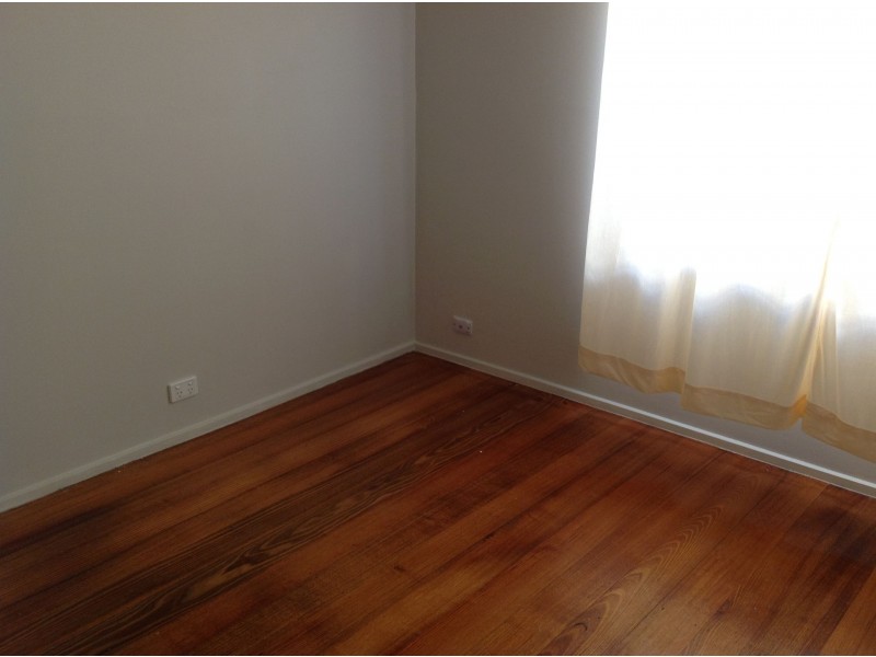 99 Corinella Crescent, Dallas VIC 3047