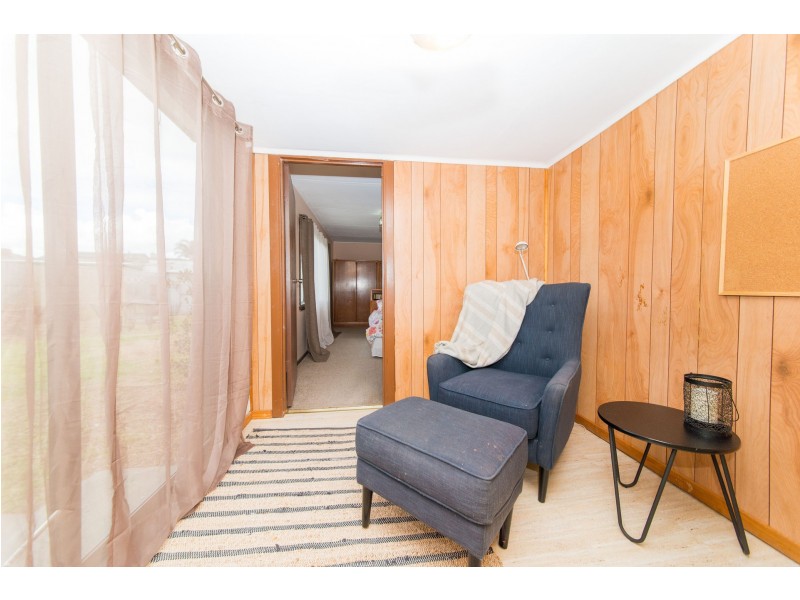 14 Gavin Street, Jacana VIC 3047
