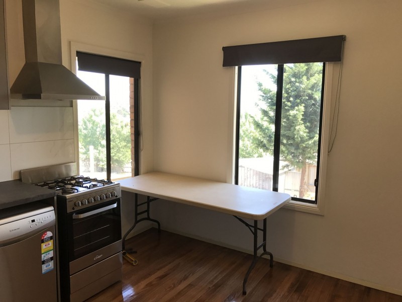 83 Sunset Boulevard, Jacana VIC 3047