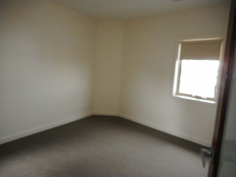 4/1100 Sydney Road, Fawkner VIC 3060