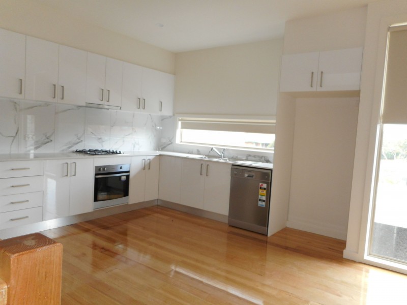 2/1100 Sydney Road, Fawkner VIC 3060