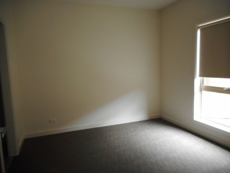 2/1100 Sydney Road, Fawkner VIC 3060