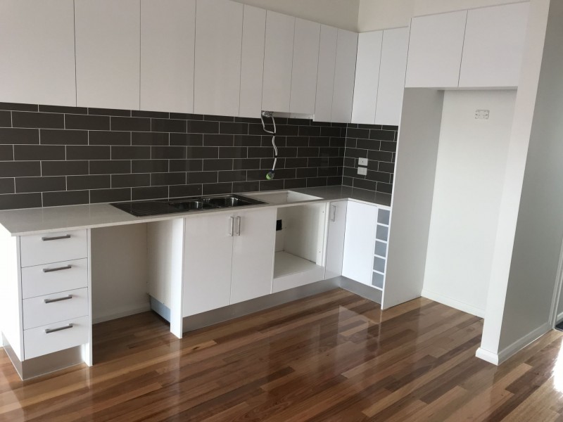 2/14  Murrell Street, Glenroy VIC 3046