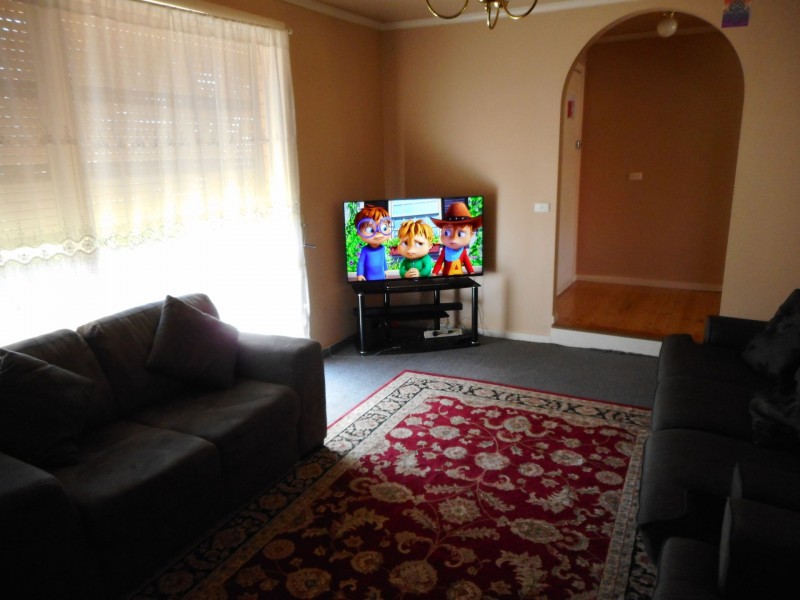 23 Glencairn Crescent, Broadmeadows VIC 3047