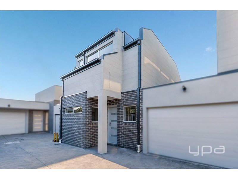 2/33 Widford Street, Glenroy VIC 3046