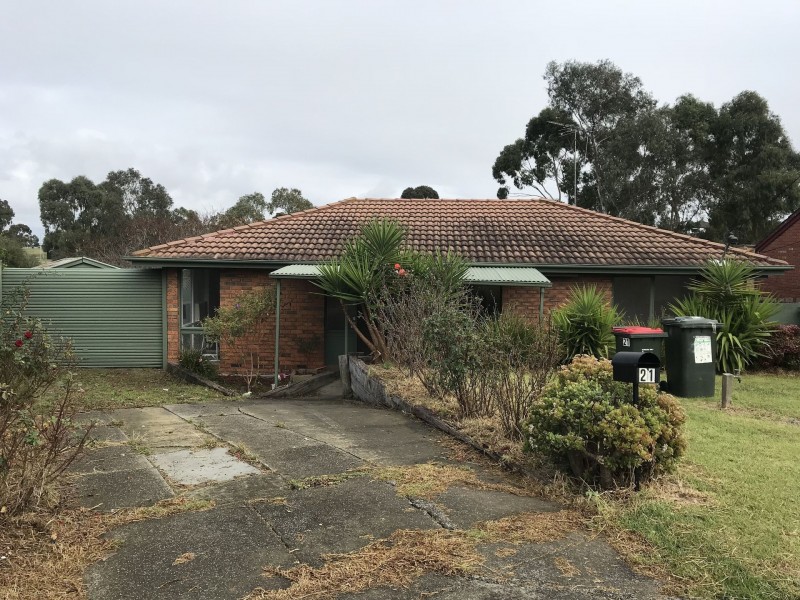 21 CASTELLA COURT, Meadow Heights VIC 3048