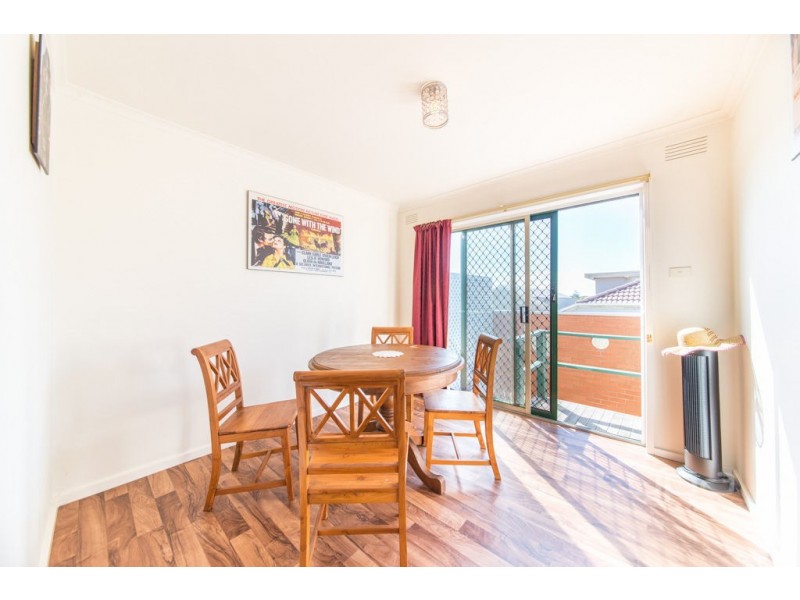 2/26 Ruby Street, Essendon VIC 3040