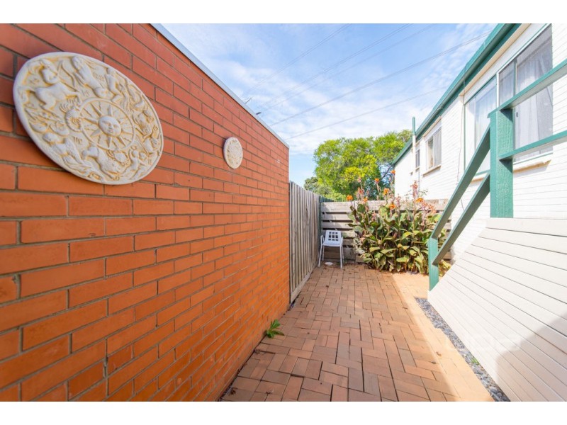 2/26 Ruby Street, Essendon VIC 3040