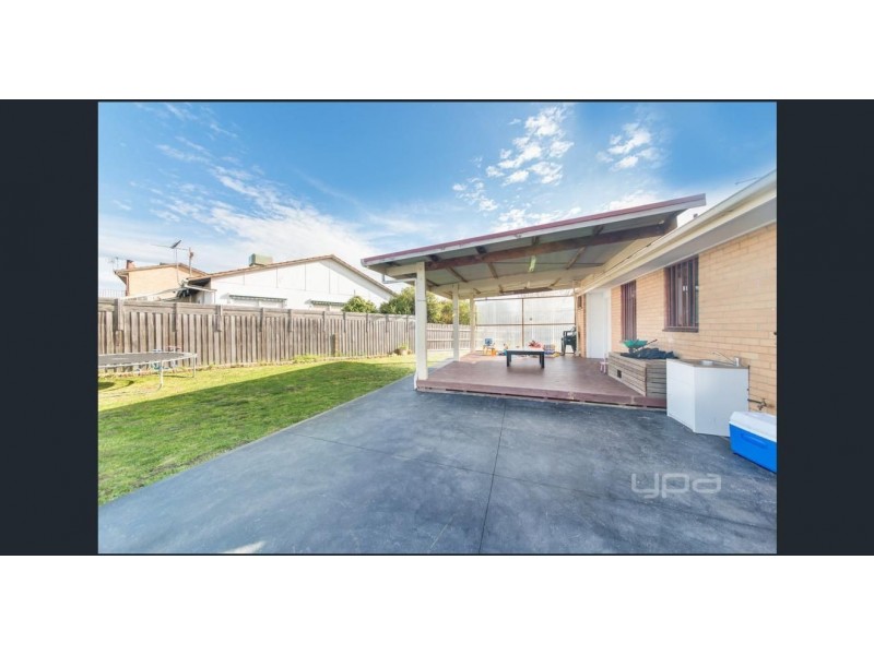 17 BOORT STREET, Dallas VIC 3047