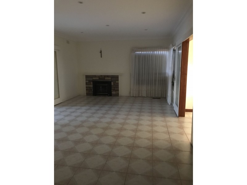 7 Kalgoorlie Court, Campbellfield VIC 3061