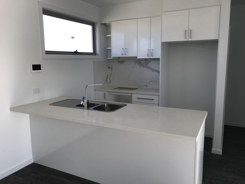 25 Emu Parade, Jacana VIC 3047