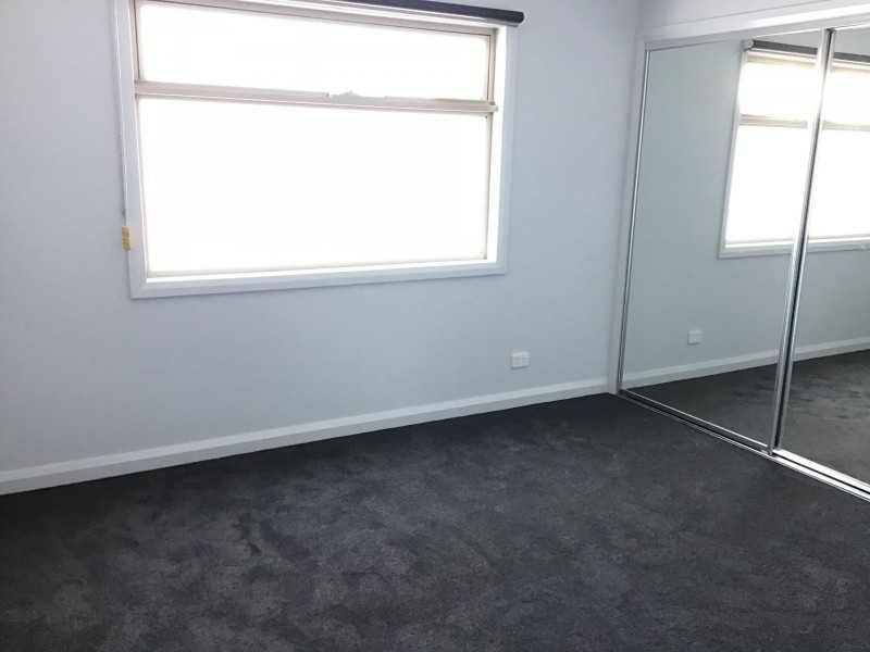 2/16 BEDFORD STREET, Hadfield VIC 3046