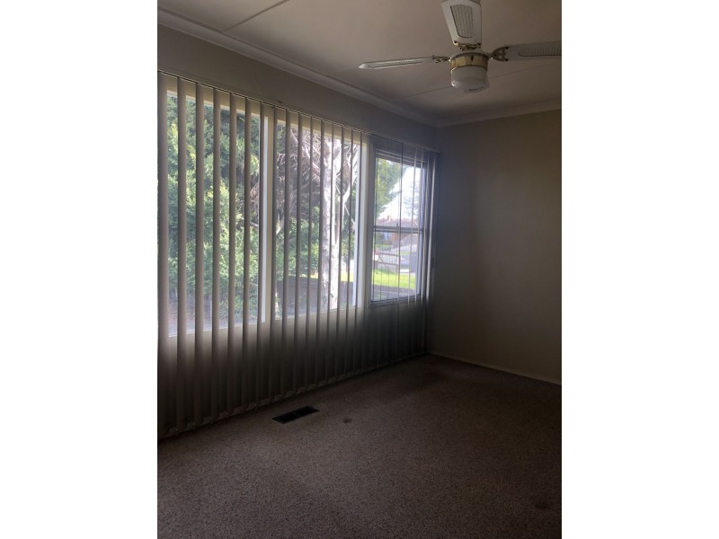 35 Apollo Cresent, Dallas VIC 3047