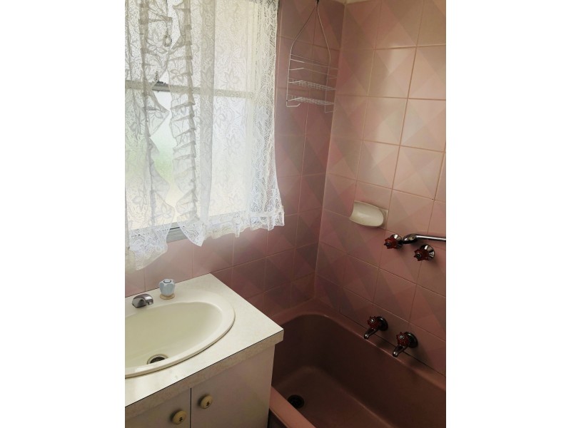 35 Apollo Cresent, Dallas VIC 3047