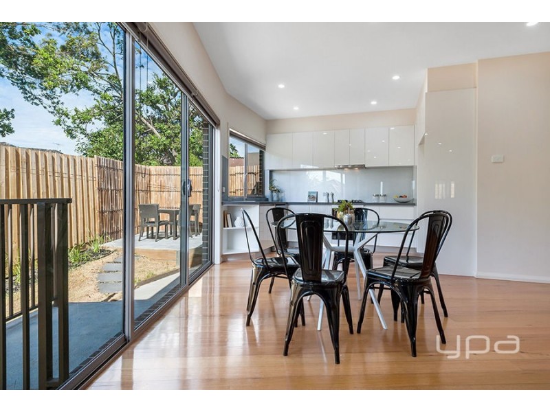 16  Moonee Blvd, Glenroy VIC 3046