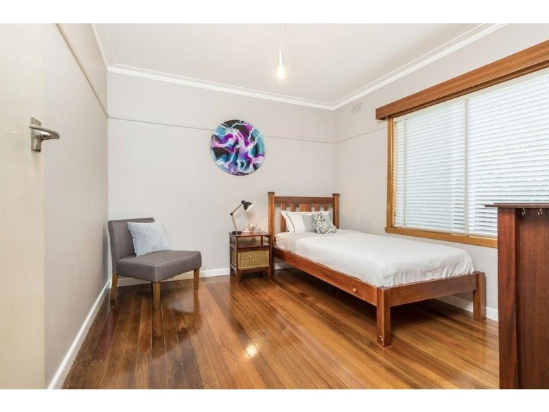 49 Wheatsheaf Road, Glenroy VIC 3046