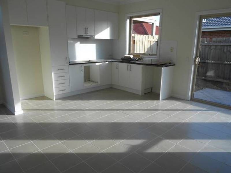 2/187 Widford Street, Broadmeadows VIC 3047