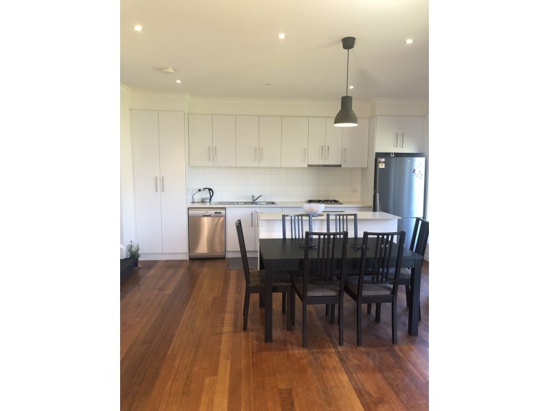 1/880 Pascoe vale road, Glenroy VIC 3046