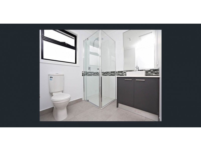 2/51 Jacana Avenue, Broadmeadows VIC 3047