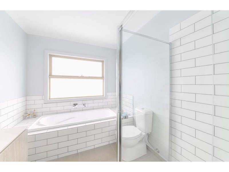 1/16 BEDFORD STREET, Hadfield VIC 3046