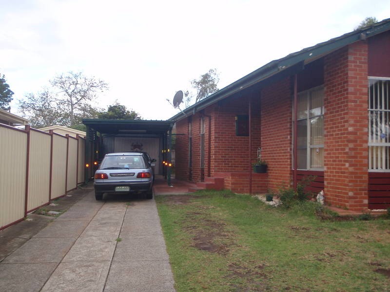 44 Longford Cres, Coolaroo VIC 3048