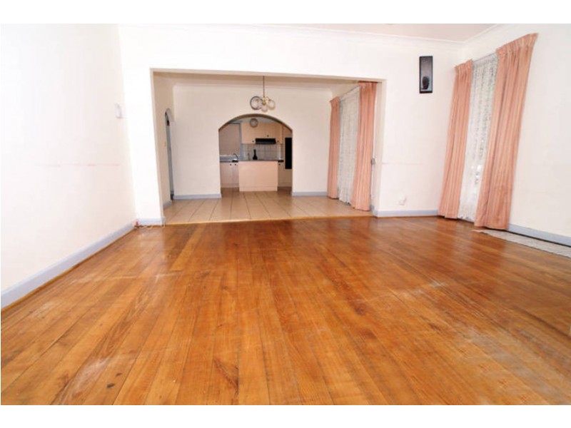 30 Lahinch St, Broadmeadows VIC 3047