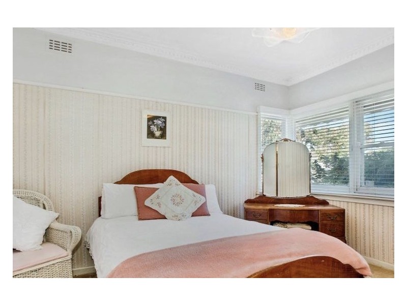 20 SNELL GROVE, Pascoe Vale VIC 3044