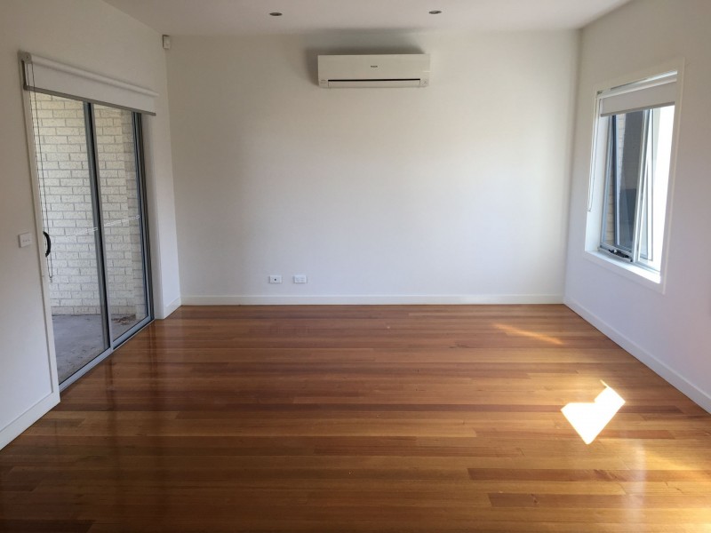 2/44 Bindi Street, Glenroy VIC 3046