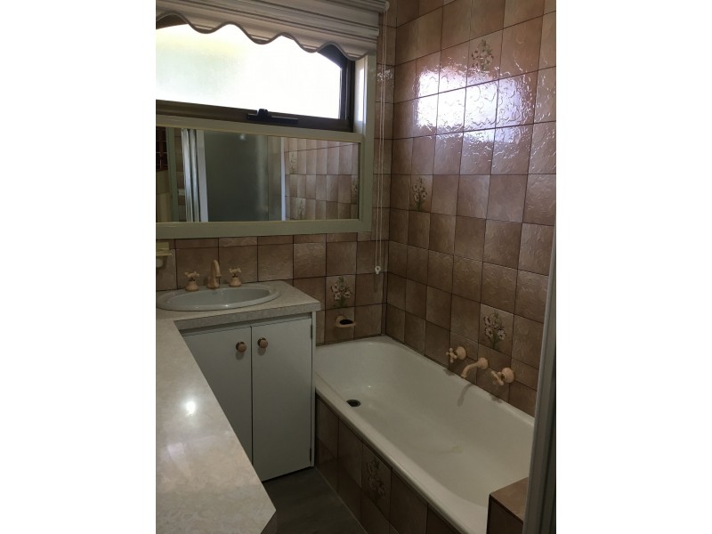 42 Laurel Crescent, Campbellfield VIC 3061