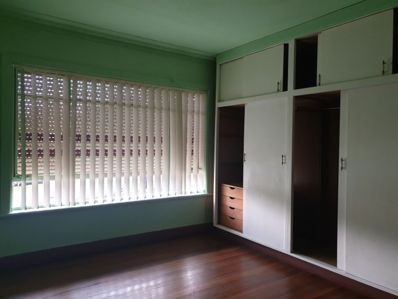 10 CHAPMAN AVENUE, Glenroy VIC 3046