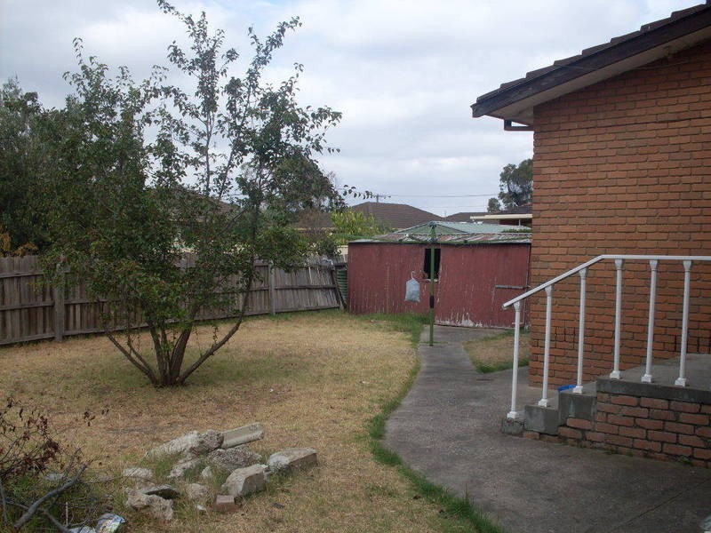 60 Orleans Road, Avondale Heights VIC 3034