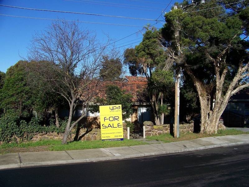 27A Hillside Grove, Airport West VIC 3042