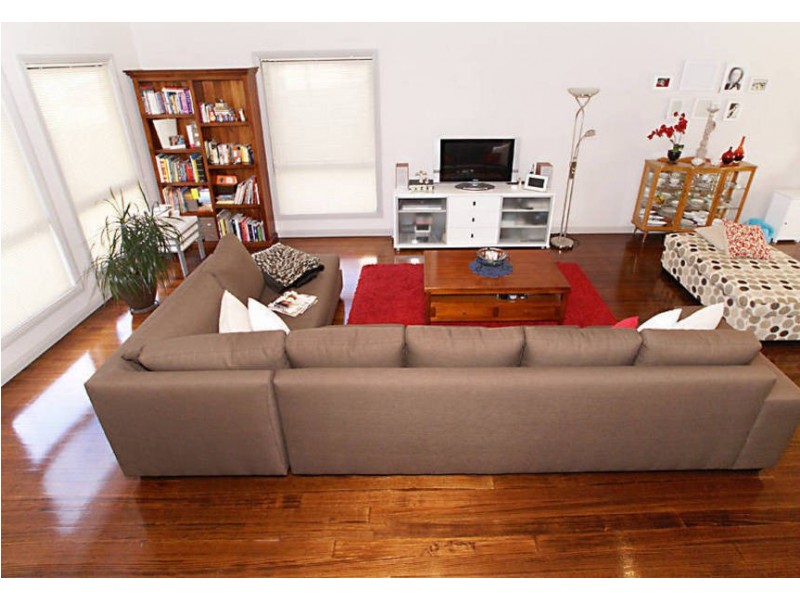 3/2A Snow Street, Keilor Park VIC 3042