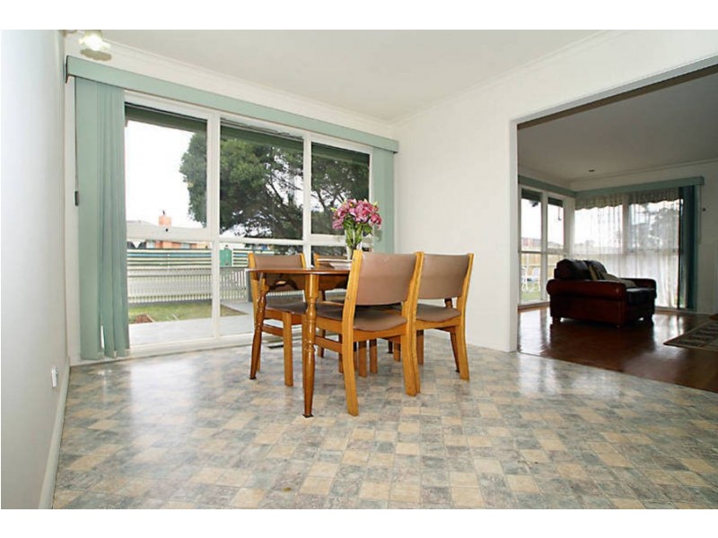 44 Wonganella Dr, Keilor East VIC 3033