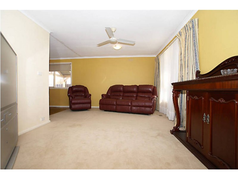 47 Clarendon Street, Avondale Heights VIC 3034