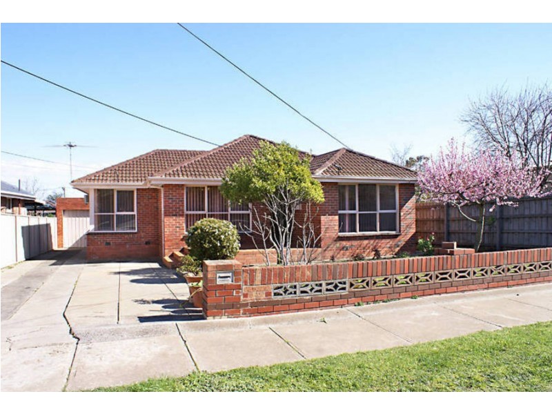 2 Woodbury Court, Avondale Heights VIC 3034