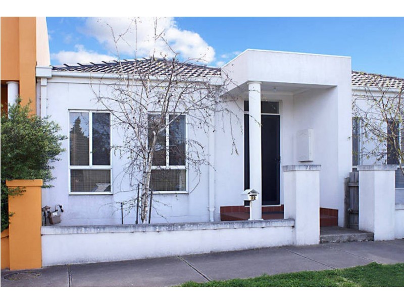 72 Rimcross Drive, Keilor East VIC 3033