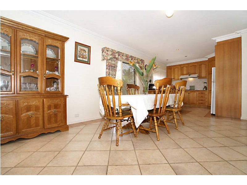 11 Overland Pl, Keilor East VIC 3033