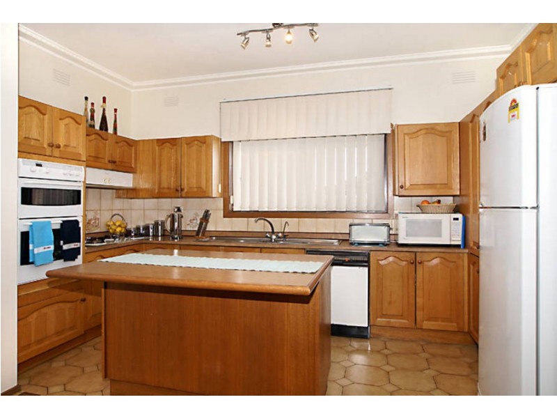 76 Swan Street, Keilor Park VIC 3042