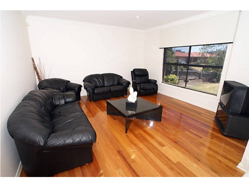 7 Yallop Crt, Keilor East VIC 3033