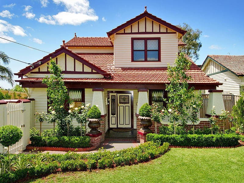 246 Pascoe Vale Road, Essendon VIC 3040