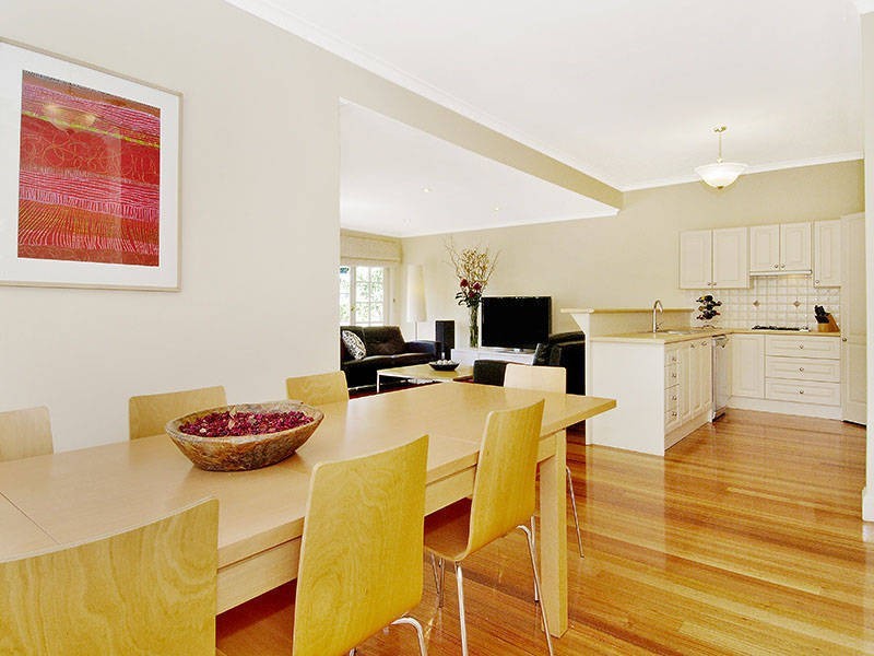 246 Pascoe Vale Road, Essendon VIC 3040