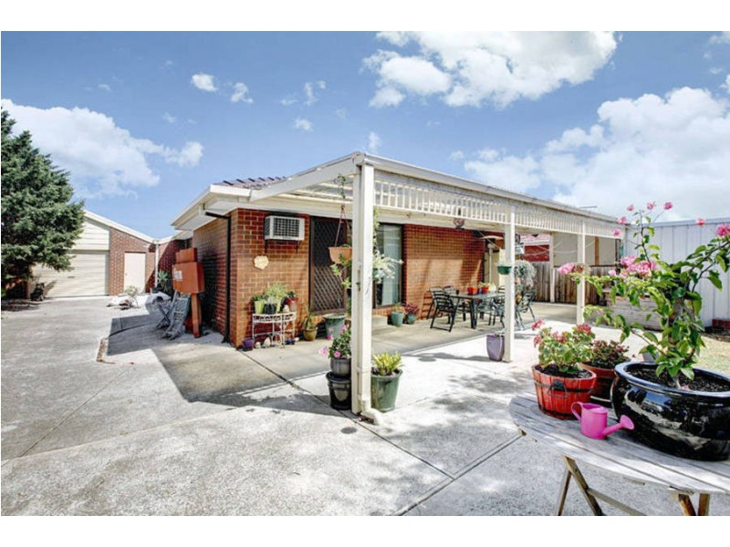 28 Benaud Close, Keilor East VIC 3033