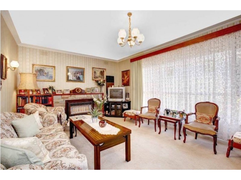 74 Doyle Street, Avondale Heights VIC 3034