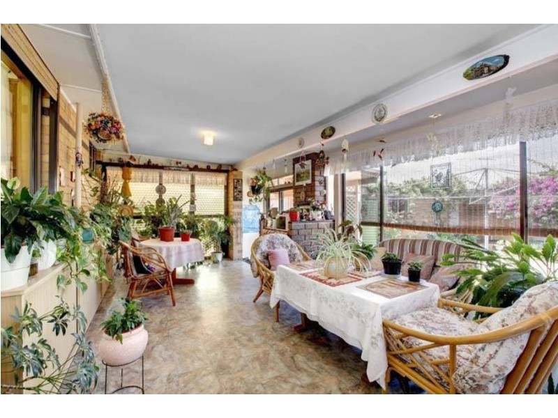 74 Doyle Street, Avondale Heights VIC 3034