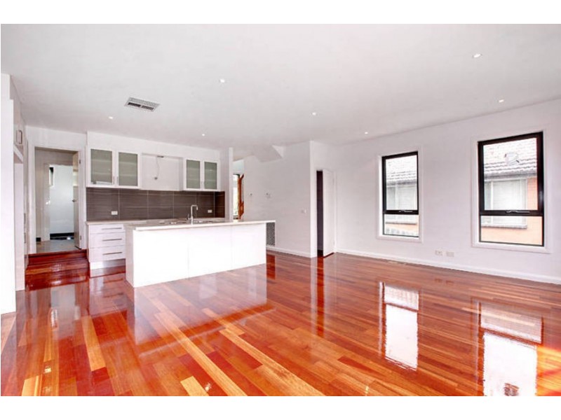 1/61 San Remo Drive, Avondale Heights VIC 3034