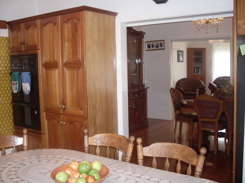 11 Sterling Drive, Keilor East VIC 3033