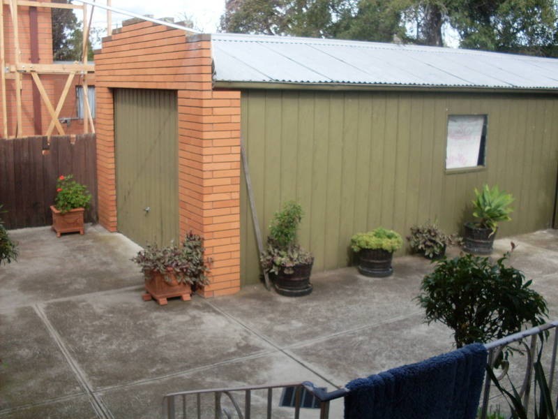 11 Sterling Drive, Keilor East VIC 3033