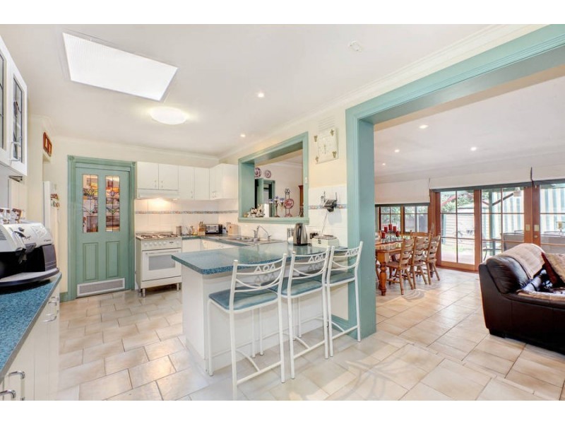 19 Jeffrey Street, Keilor East VIC 3033