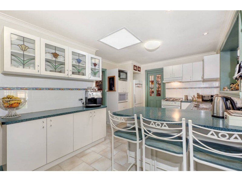 19 Jeffrey Street, Keilor East VIC 3033